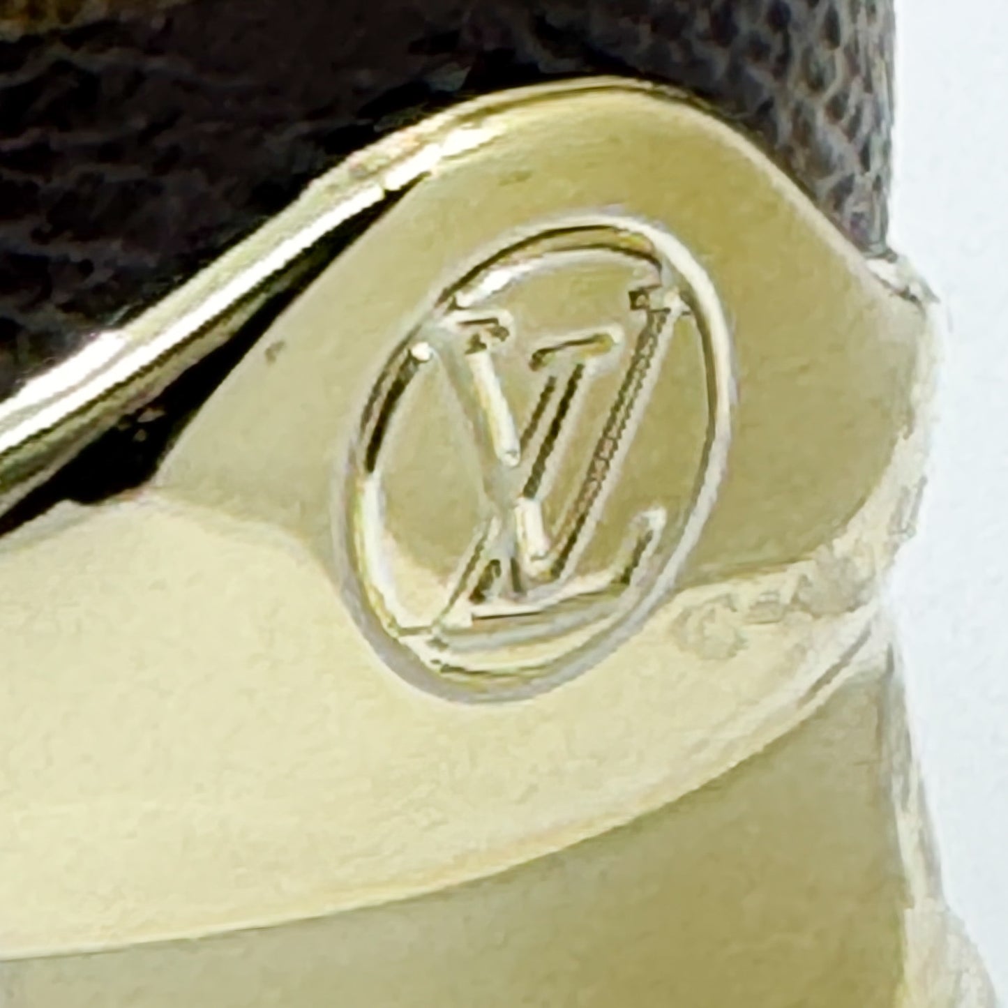 Louis Vuitton White Leather & Mesh Studded Run Away Sneakers EU38 ~ AU7