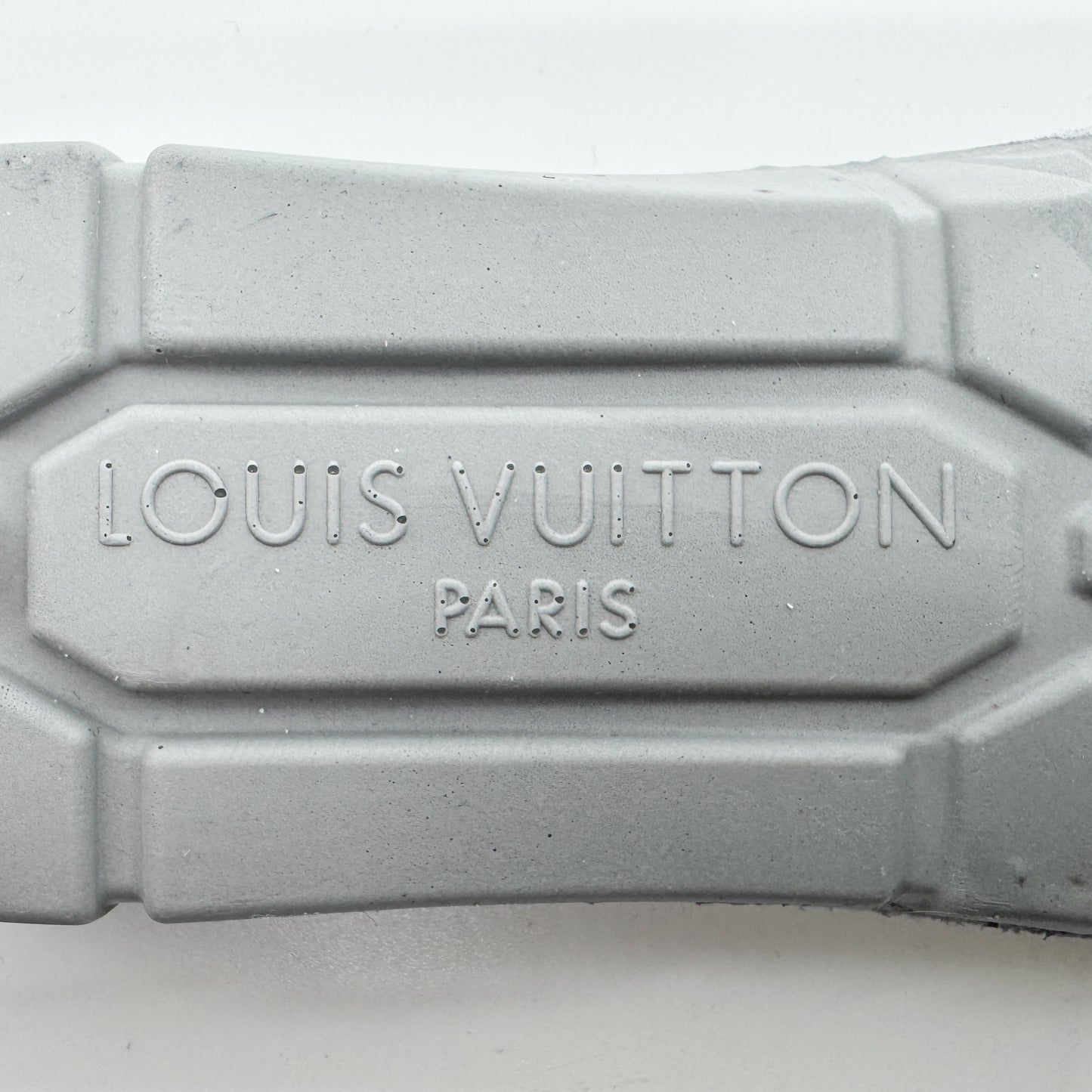 Louis Vuitton White Leather & Mesh Studded Run Away Sneakers EU38 ~ AU7