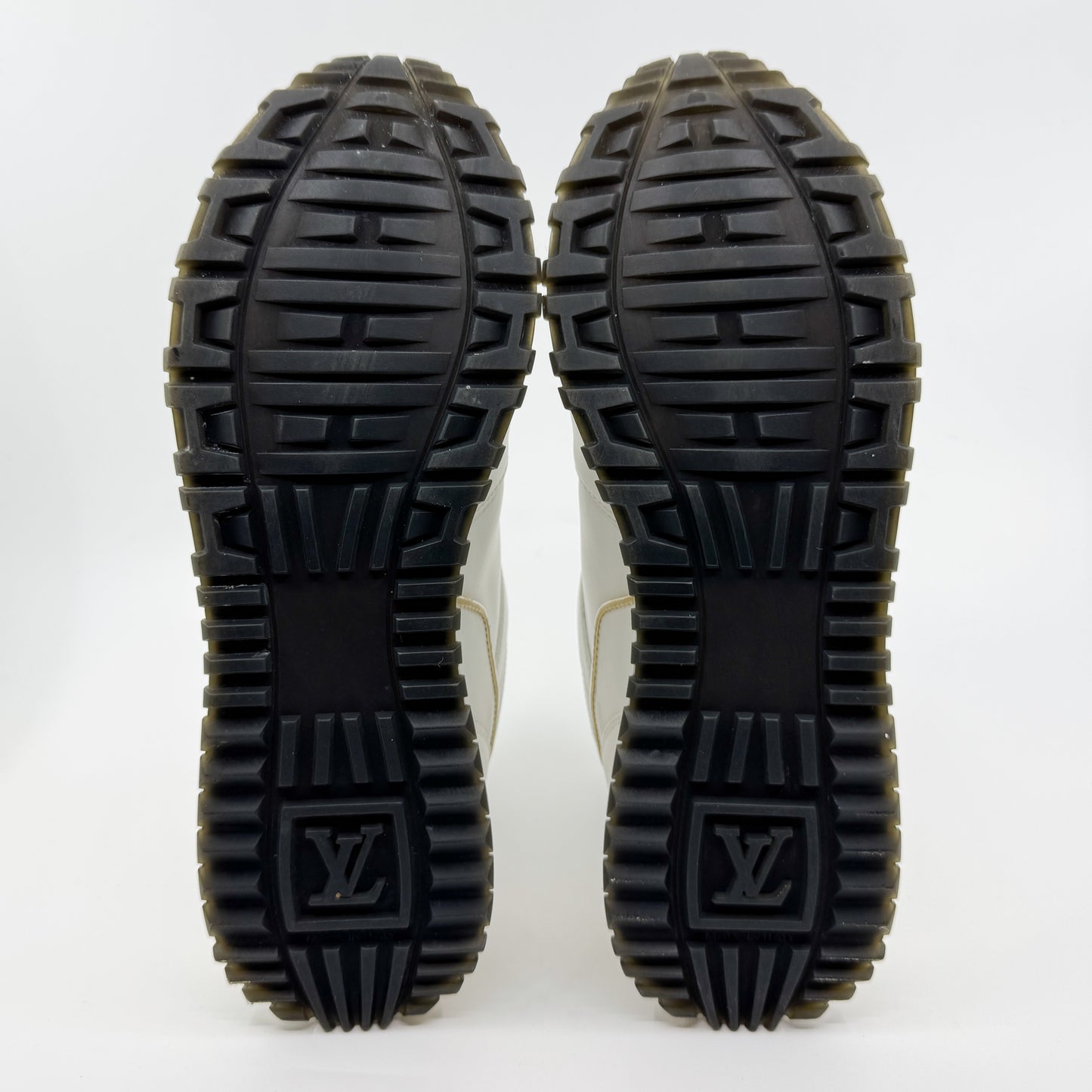 Louis Vuitton White Leather Gold Trim Run Away Sneakers EU38 ~ AU7