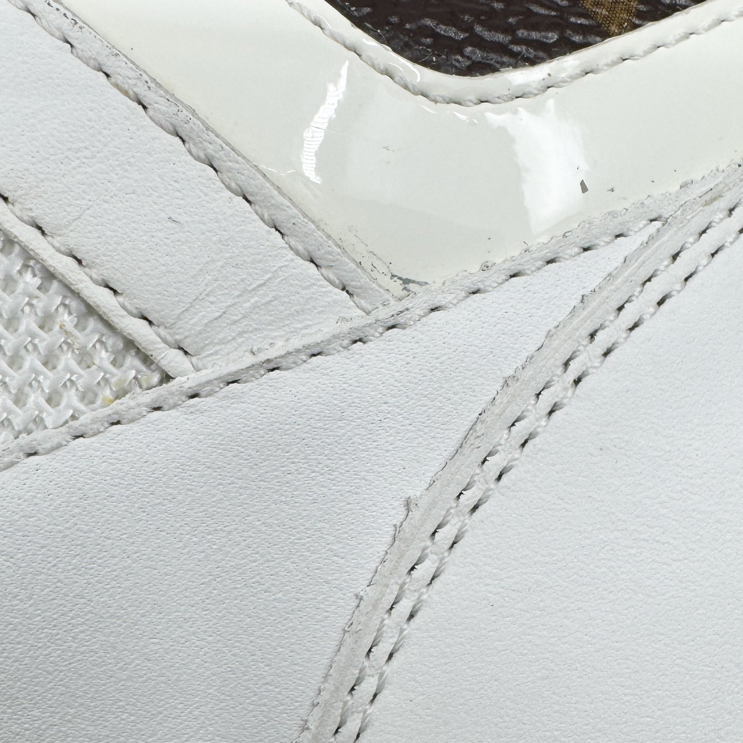 Louis Vuitton White Leather & Monogram Canvas Run Away Sneakers EU38 ~ AU7