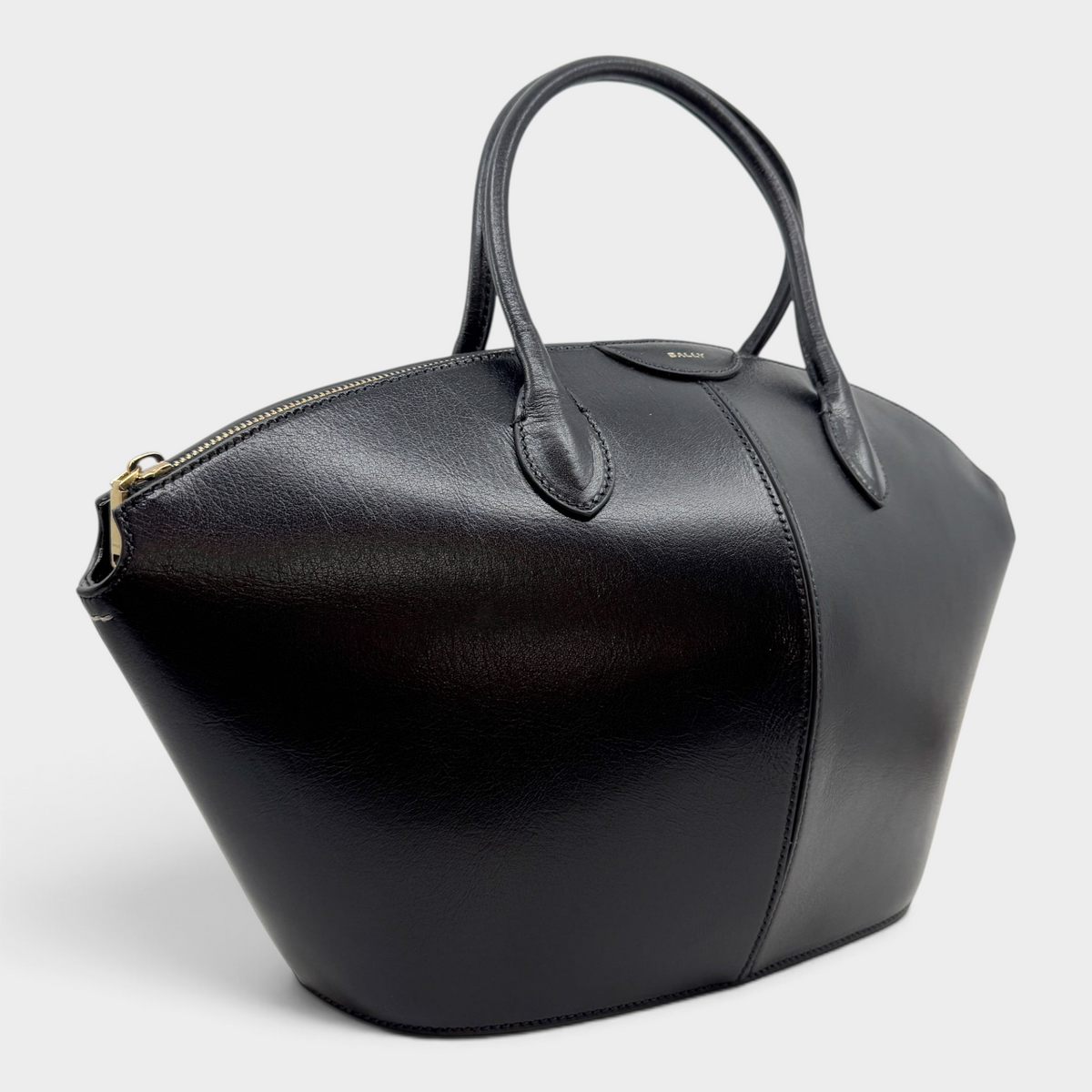 Studio61 Preloved Boutique Sydney Bally Belle Alpine black calf leather tote bag with sculptural fan silhouette