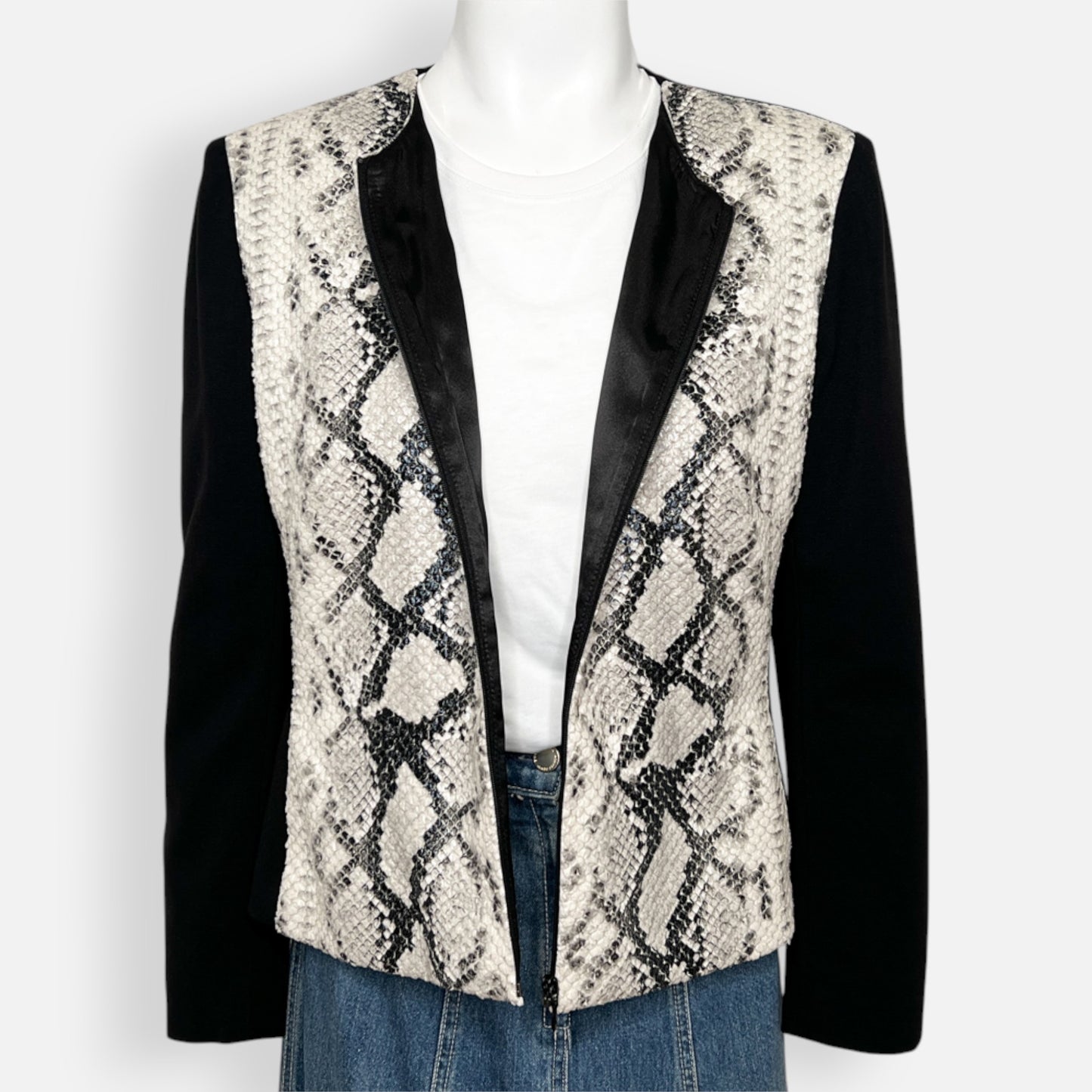 Carla Zampatti Black & Off-White Snake Skin Embossed Zip Jacket - AU12