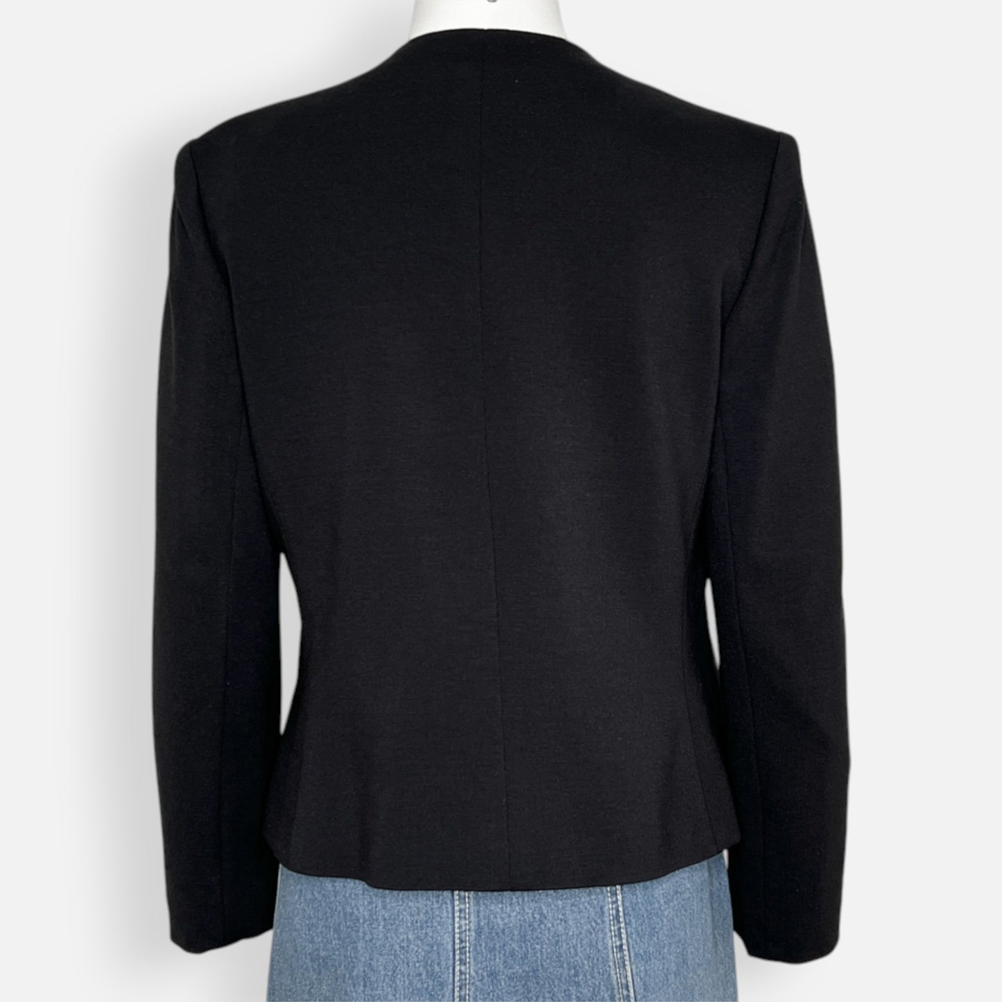 Carla Zampatti Black & Off-White Snake Skin Embossed Zip Jacket - AU12