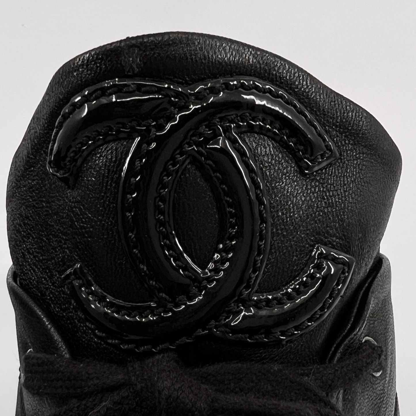 Chanel Black Patent and Leather CC Low Top Sneakers EU41 ~ AU10