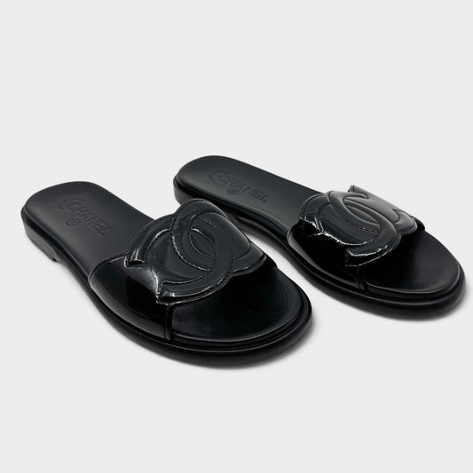 Chanel CC Logo Black Patent Leather Slides Sandals EU38 ~ AU7
