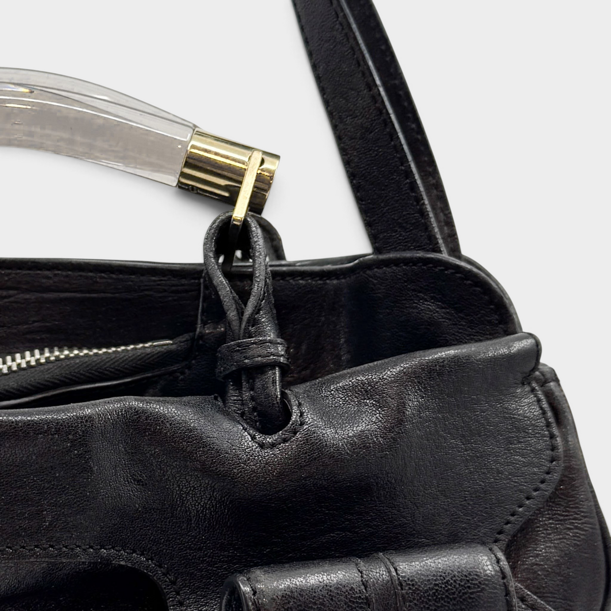 Studio61 Preloved Boutique Sydney vintage Chloé Saskia black leather satchel with resin handle and gold hardware