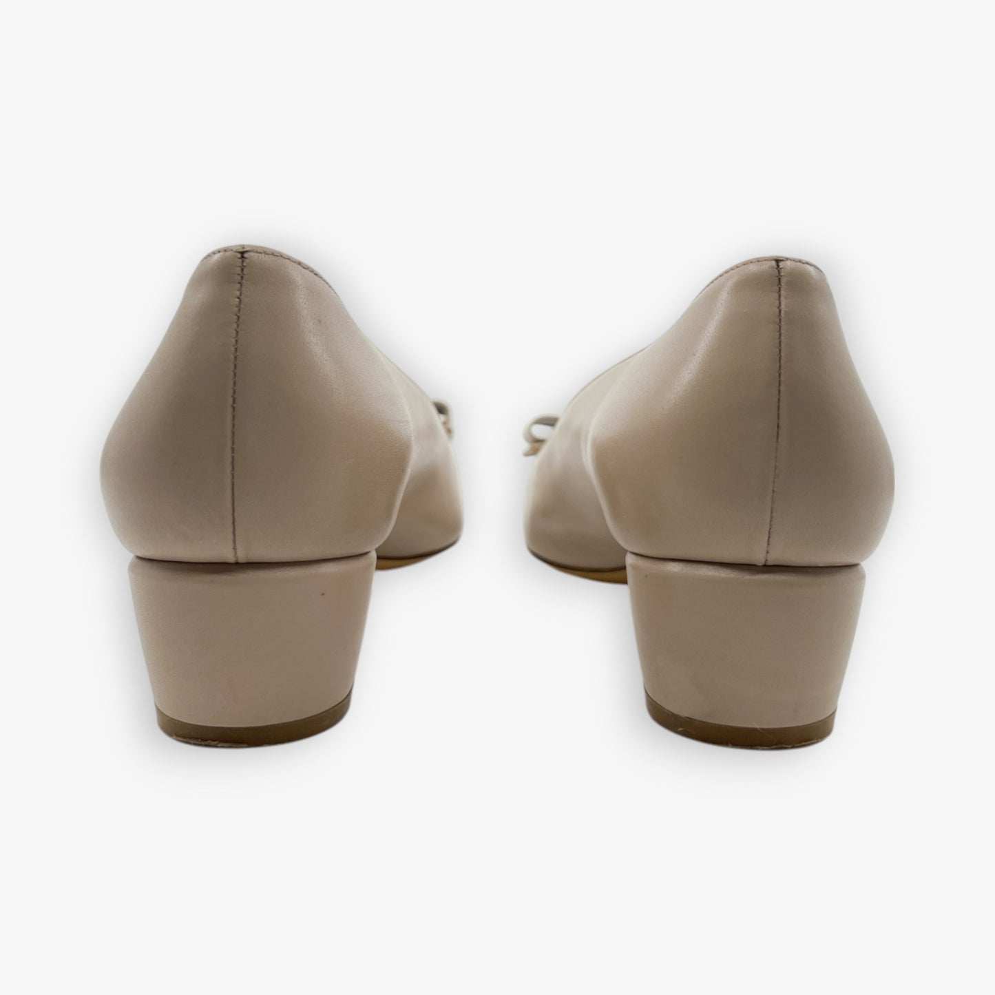 Salvatore Ferragamo Nude Leather Vara Pumps Shoes EU41 ~ AU10