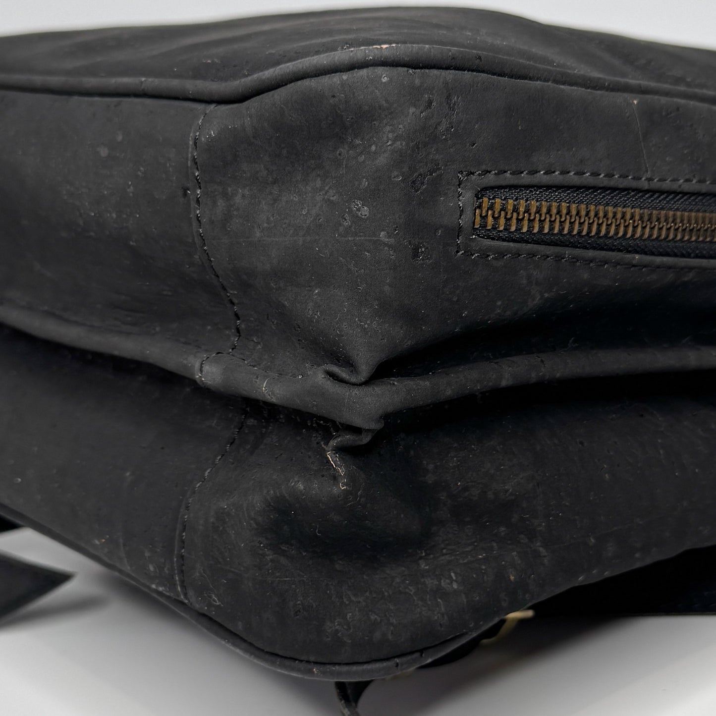 Laflore Paris Black Bobobark 3 in 1 Cork Laptop Bag