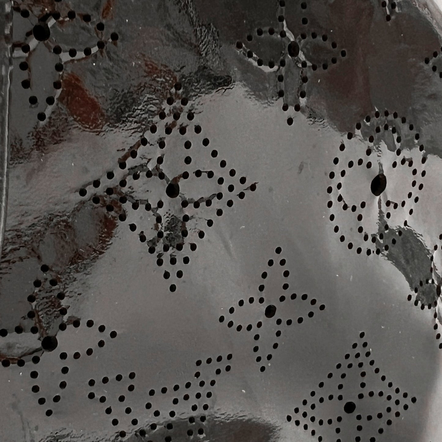 Louis Vuitton Black Patent Leather Mahina Surya Shoulder Bag