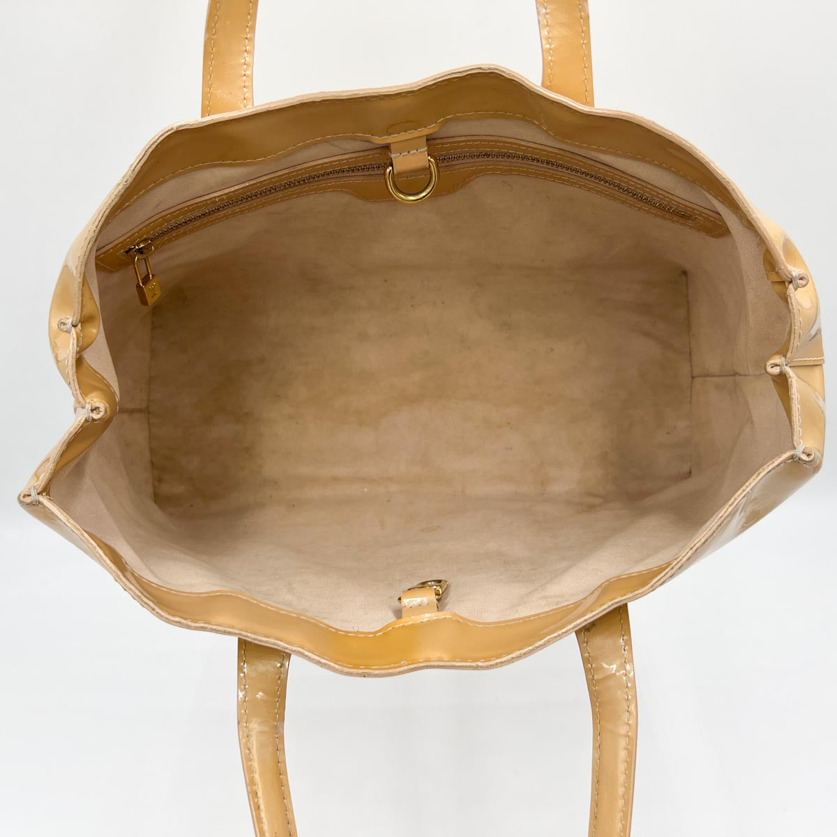 Louis Vuitton Wilshire PM Beige Nude Patent Leather Tote Bag