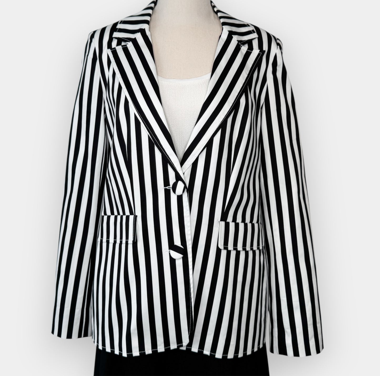 Kamare Black and White Vi Striped Blazer Jacket Medium ~ AU12