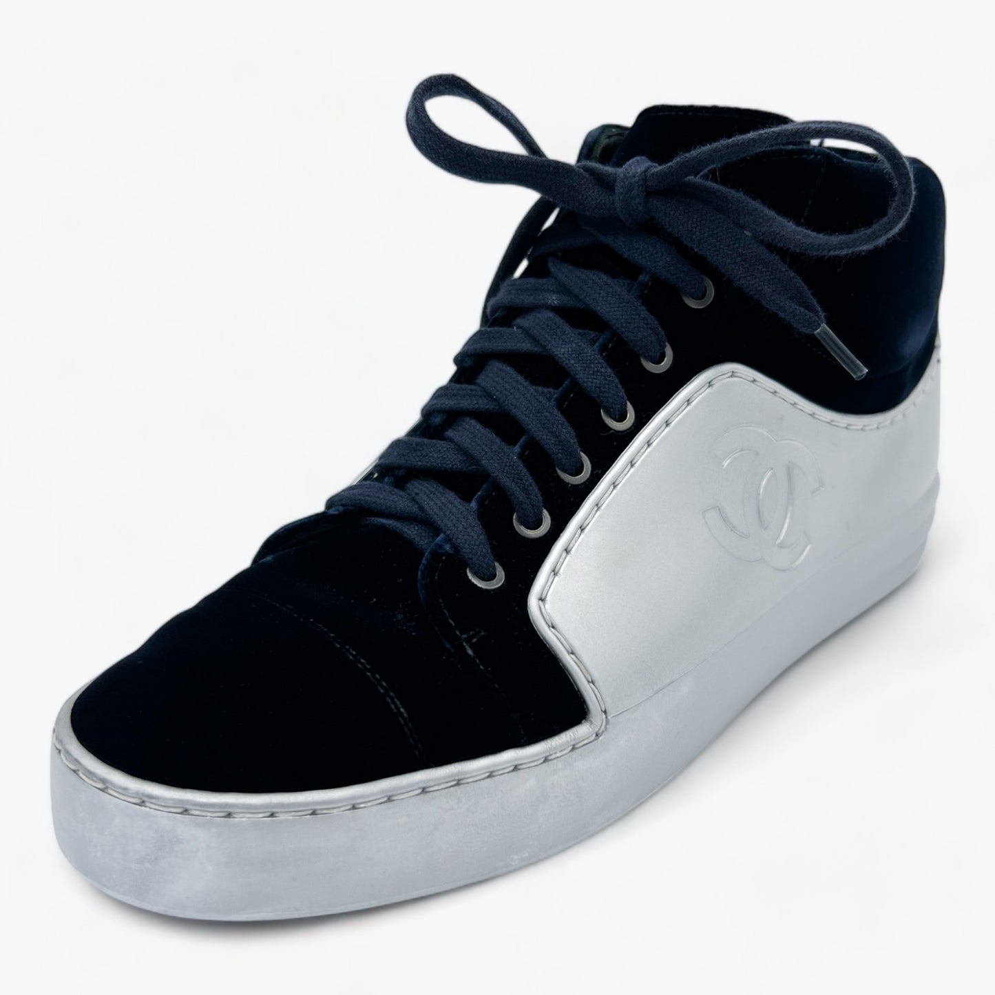 Chanel Navy Blue Velvet & Silver Rubber CC High Top Sneakers EU38 ~ AU7 ~ US7