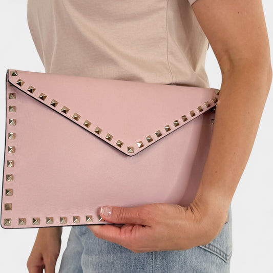 Valentino Garavani Pink Poudre Leather Rockstud Envelope Clutch Bag