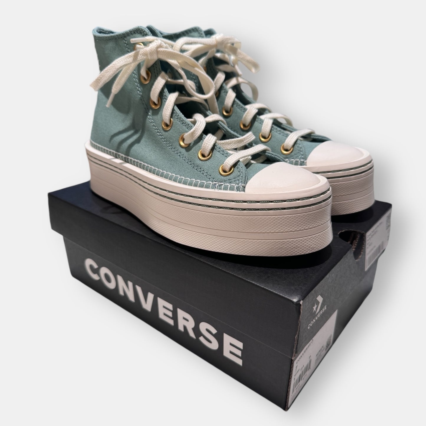 Converse Chuck Taylor All Star Sage Green Platform Sneakers AU7 ~ EU37.5 [NEW]