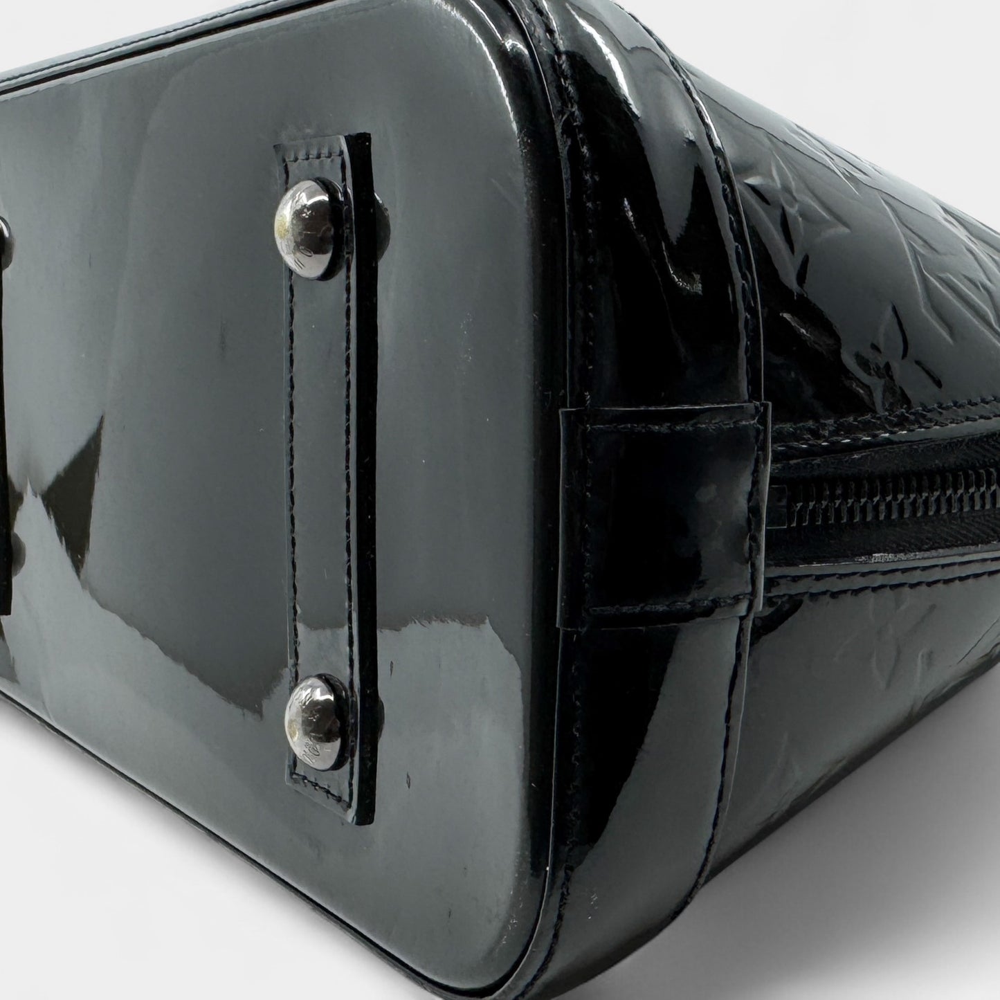 Louis Vuitton Alma Black Patent Leather Handbag Medium