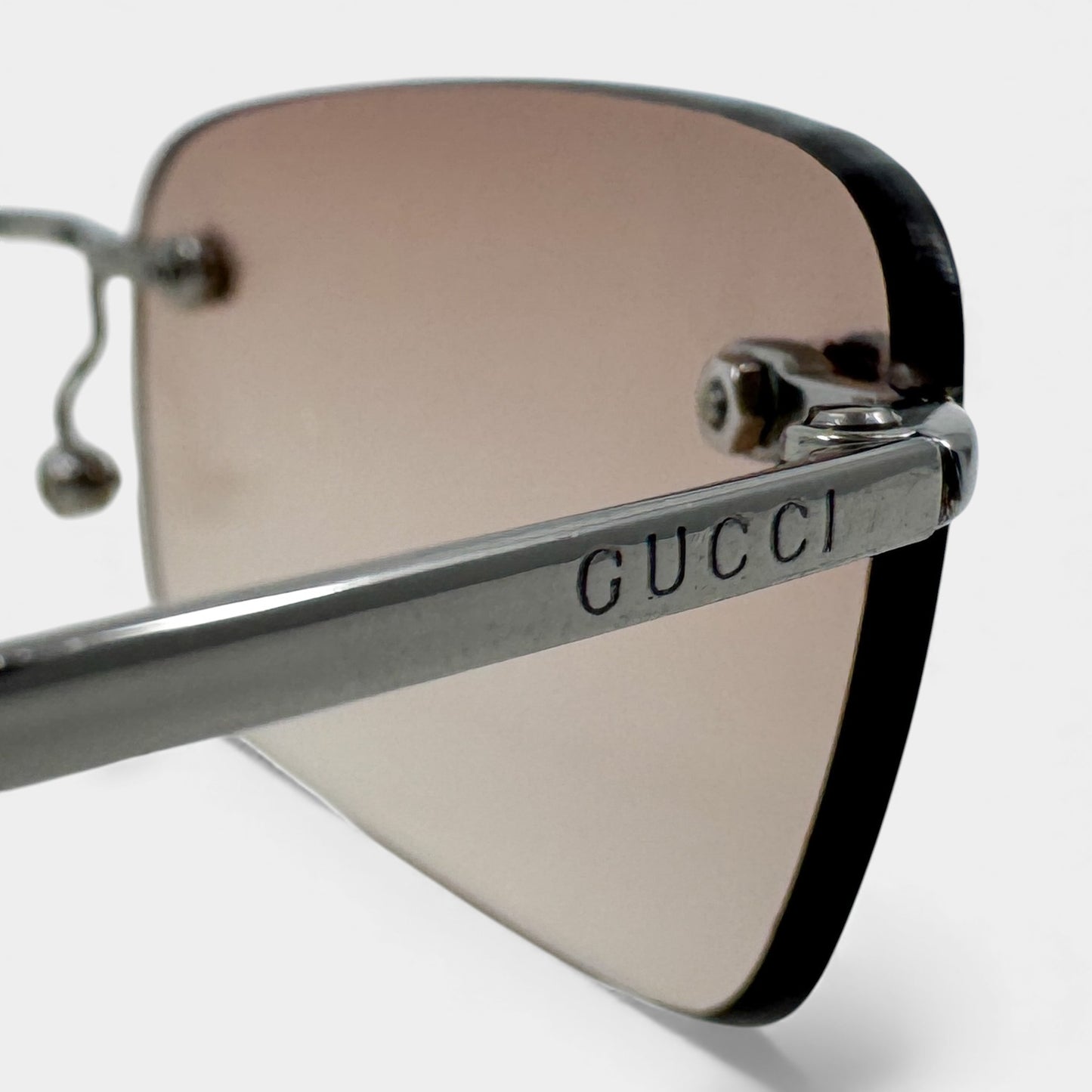 Gucci Vintage Lilac Gradient Frameless Sunglasses GG1715/S