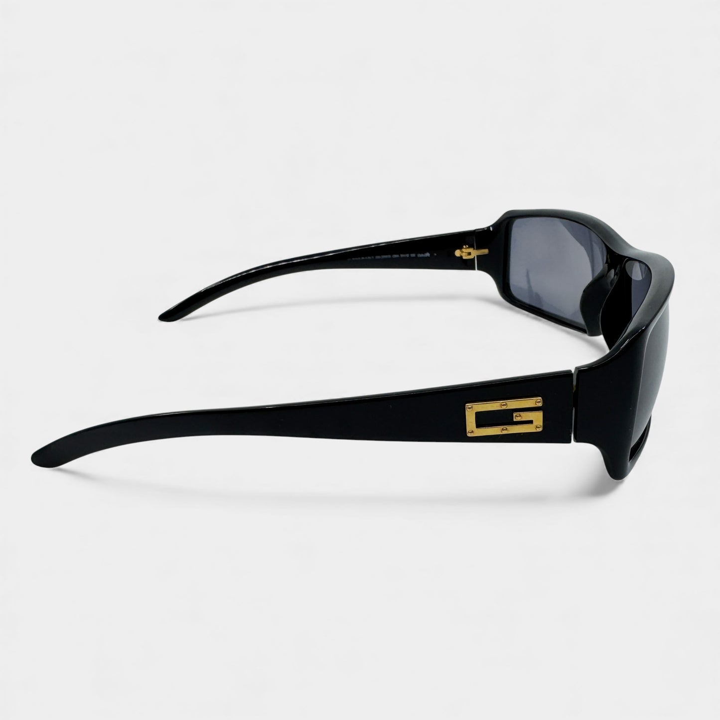 Gucci Vintage Black Rectangle Sunglasses GG2515/S