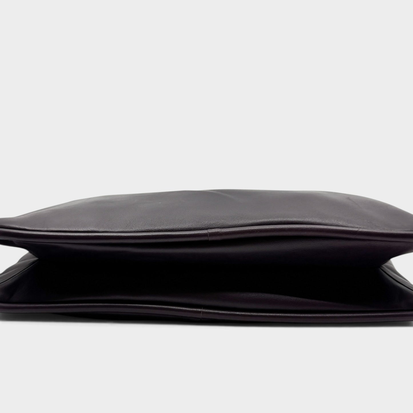Witchery Plum Smooth Soft Leather Shoulder Bag [NEW]