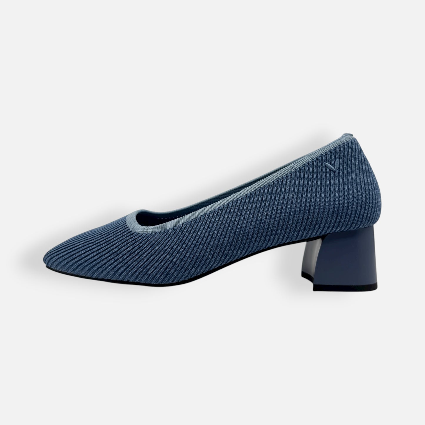 Vivaia Light Blue Mid Heel Melody Court Shoes EU41 M ~ AU10