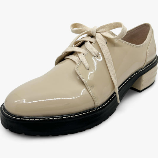 Búl Beige Cream Patent Leather Brogue Shoes EU41 ~ AU10 ~ US10