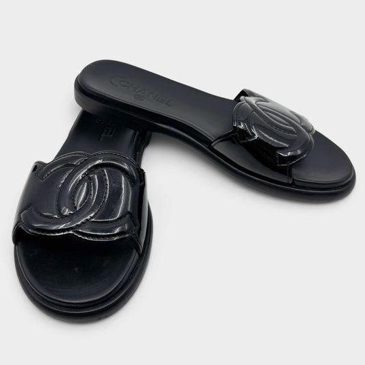 Chanel CC Logo Black Patent Leather Slides Sandals EU38 ~ AU7