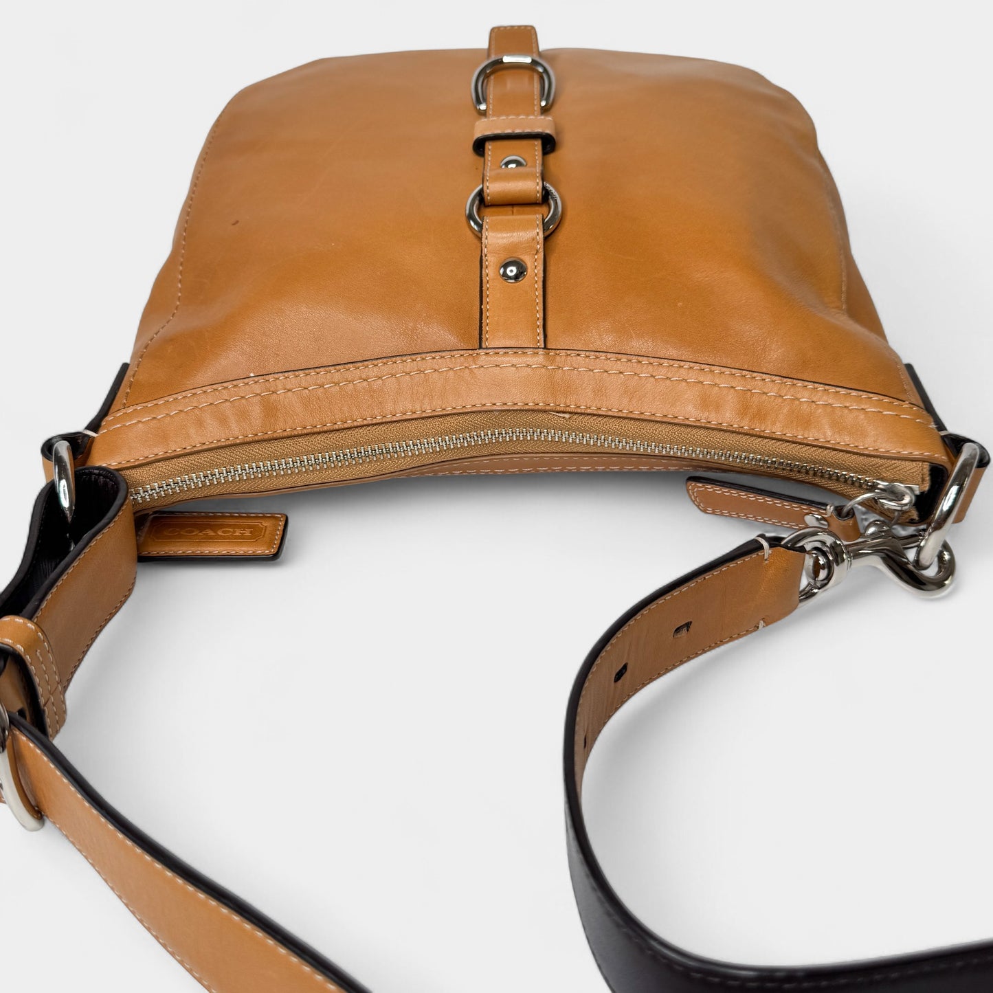 Coach Vintage Tan Leather Chelsea Crossbody Shoulder Bag [F14018]
