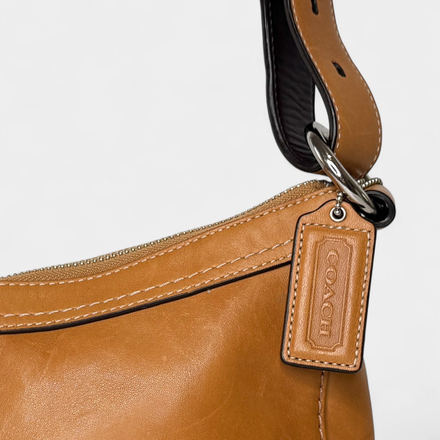 Coach Vintage Tan Leather Chelsea Crossbody Shoulder Bag [F14018]