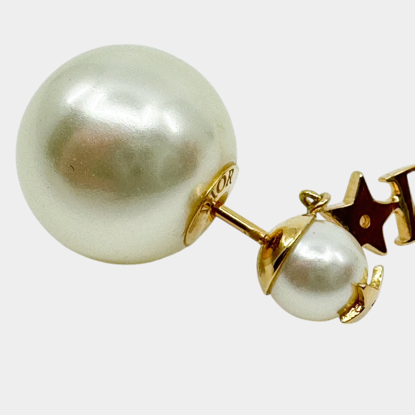 Christian Dior Faux Pearl & Star Single Ear Crawler Cuff Earring