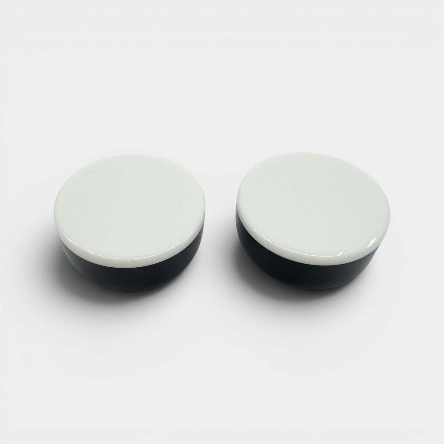 Angela Caputi Italy White Black Resin Statement Clip On Earrings