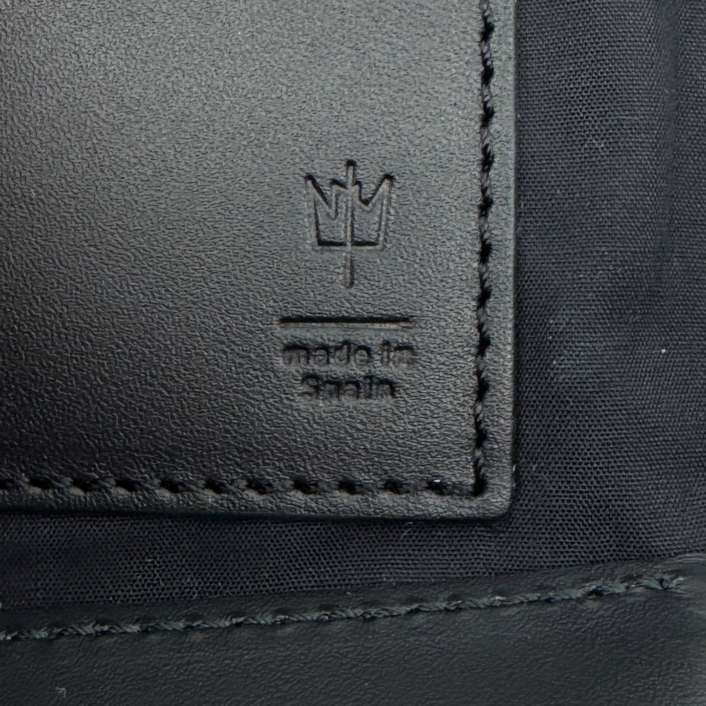 Romance Was Born X Edward Gilbert Pink Silver Foil Print Leather Zip Wallet