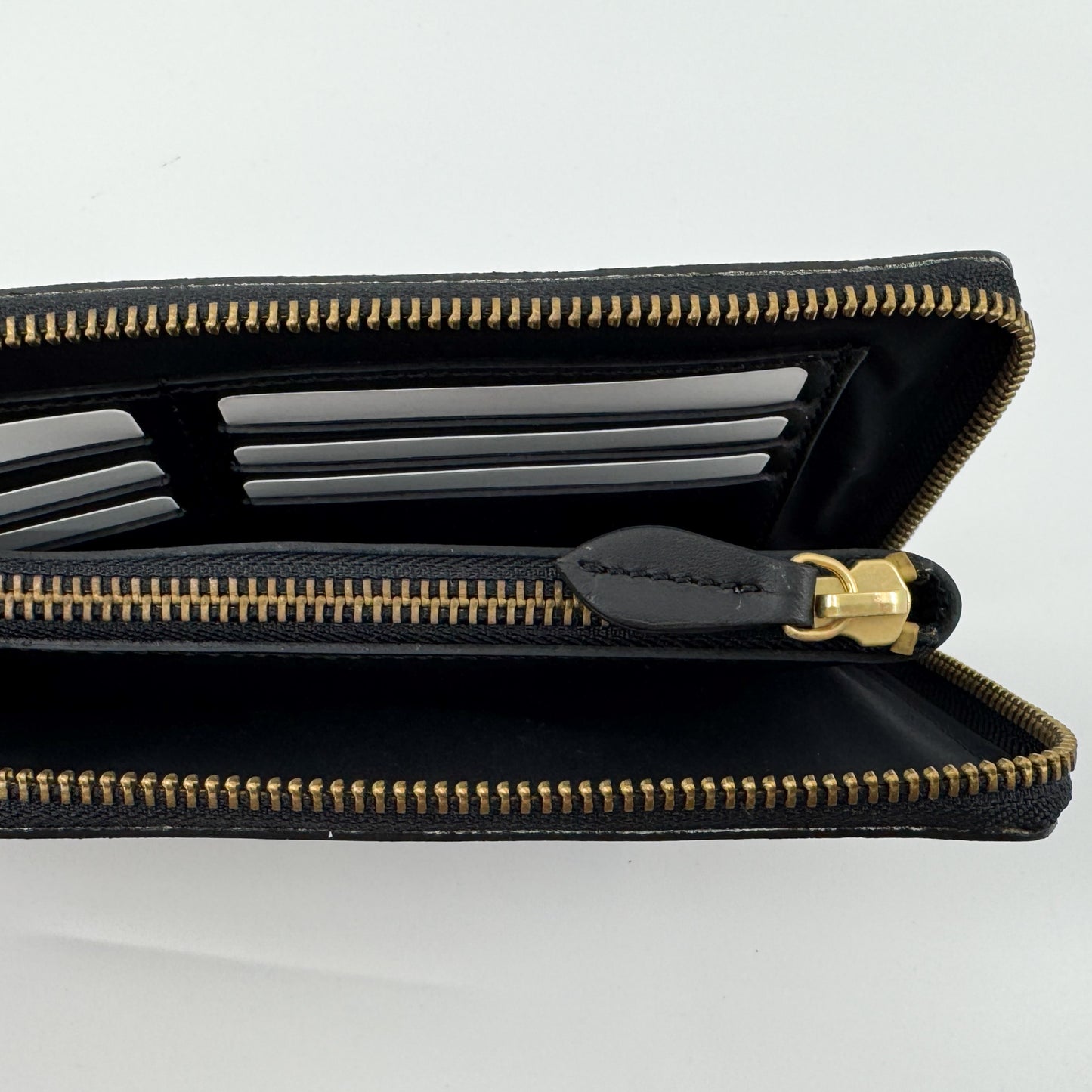 Romance Was Born X Edward Gilbert Black Red Foil Print Leather Zip Wallet