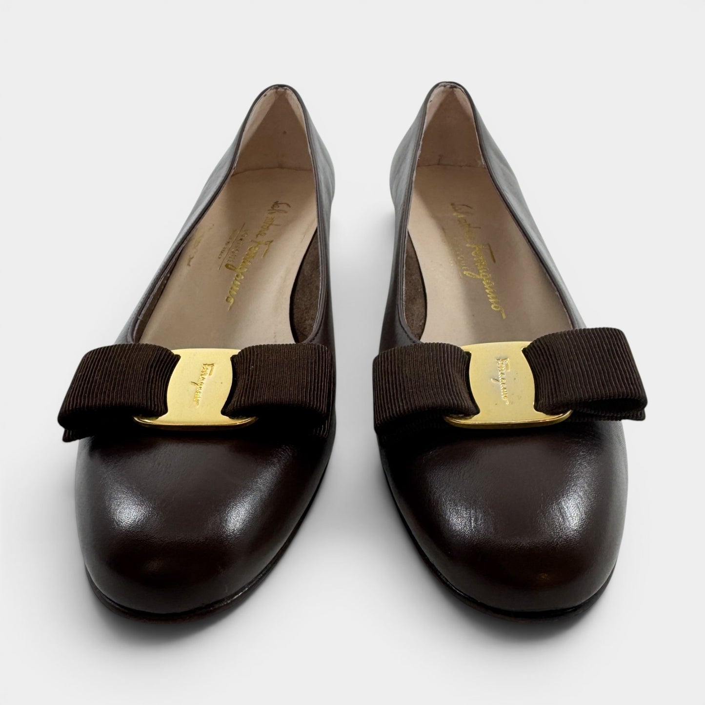 Salvatore Ferragamo Vintage Brown Leather Vara Bow Shoes AU7.5 ~ EU38