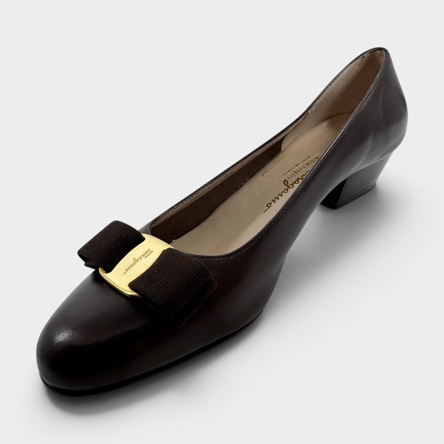 Salvatore Ferragamo Vintage Brown Leather Vara Bow Shoes AU7.5 ~ EU38