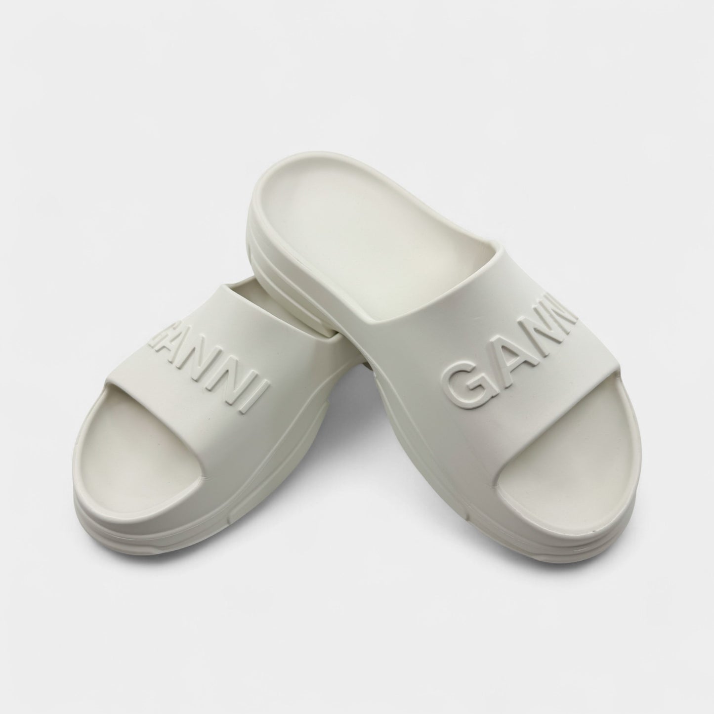 Ganni Off-White Pool Slide Shoes EU40 ~ AU9