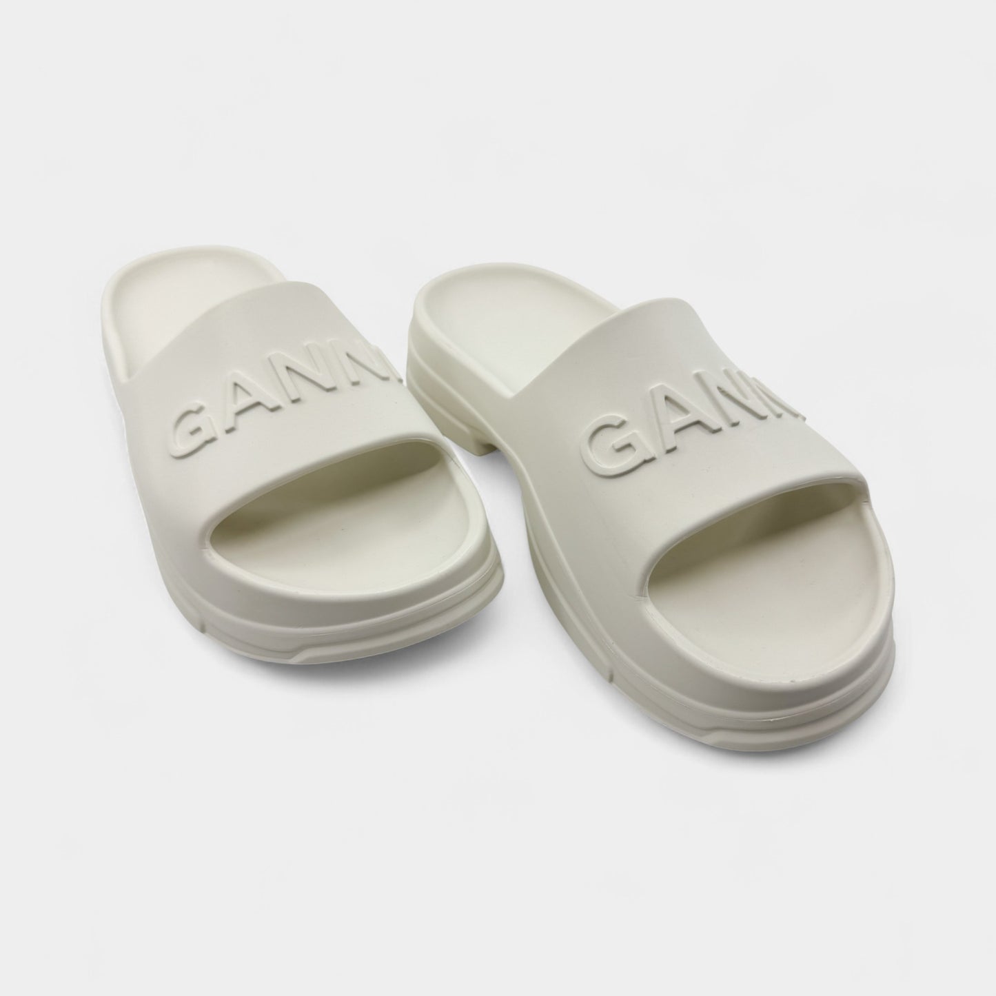 Ganni Off-White Pool Slide Shoes EU40 ~ AU9
