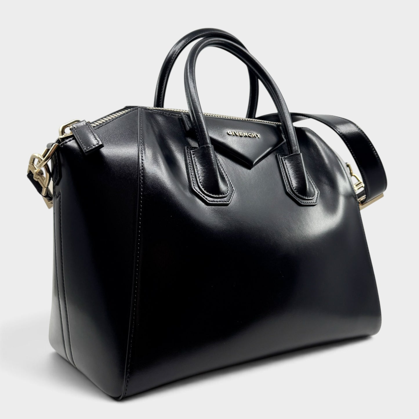 Givenchy Black Glazed Leather Antigona Two-Way Zip Satchel Bag