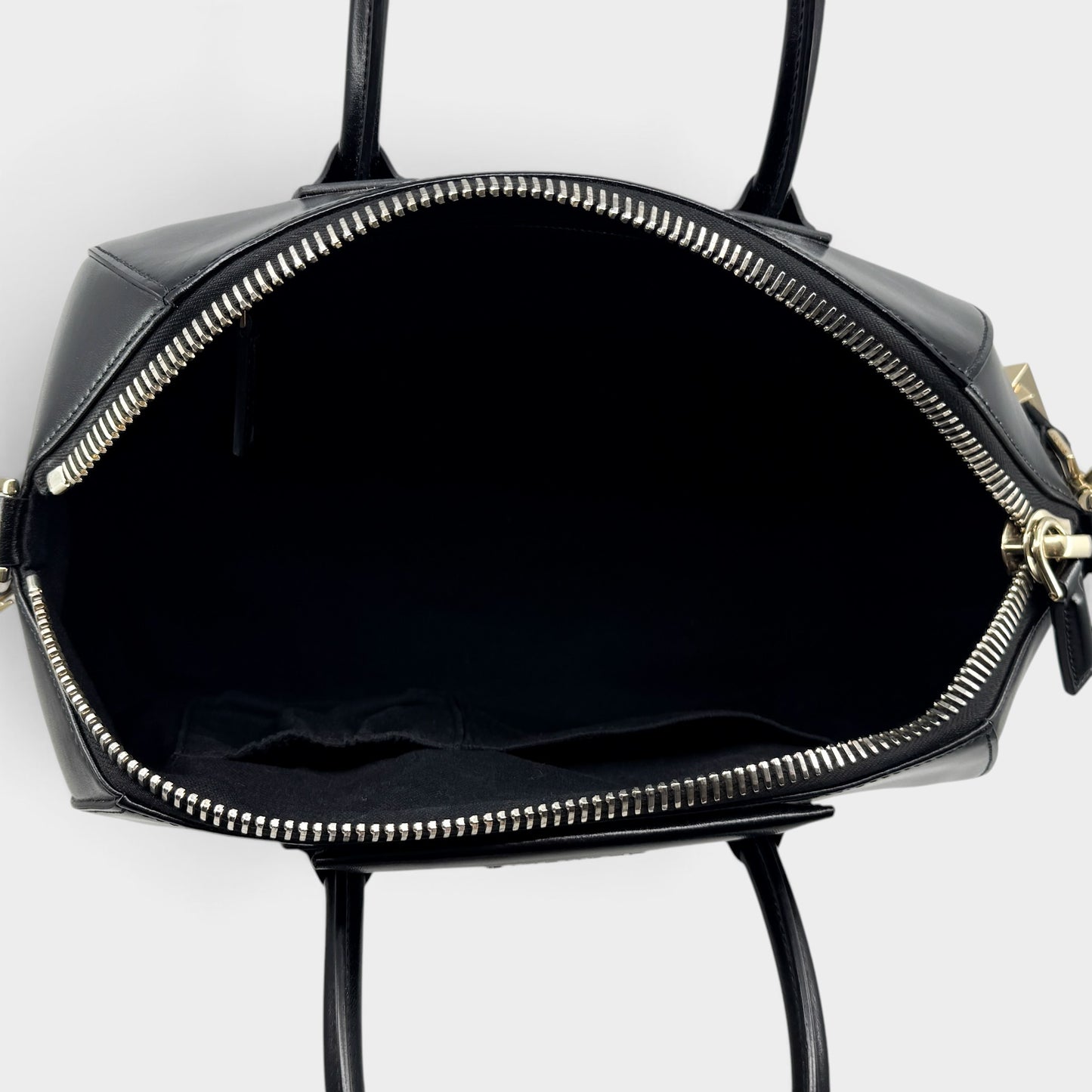 Givenchy Black Glazed Leather Antigona Two-Way Zip Satchel Bag