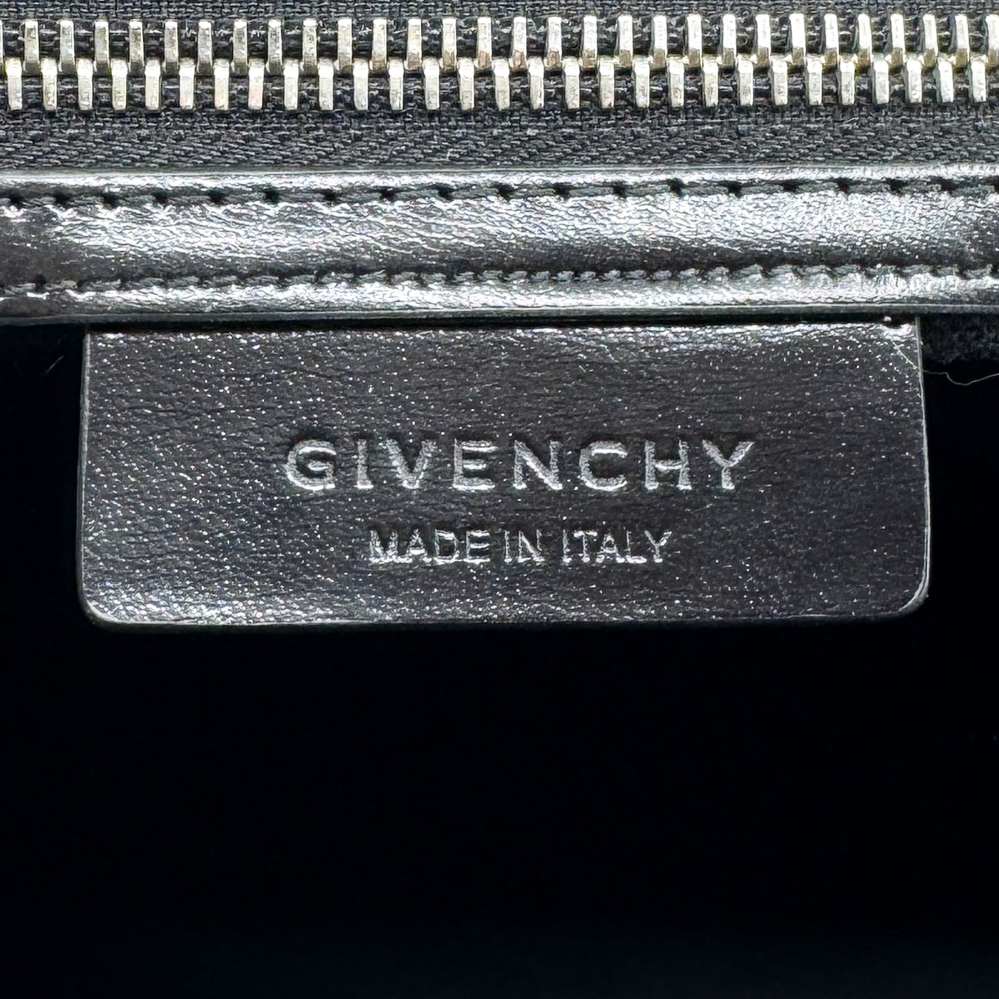 Givenchy Black Glazed Leather Antigona Two-Way Zip Satchel Bag