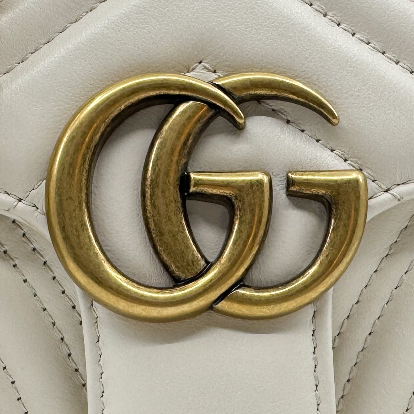 Gucci Off White Matelassé Leather Chevron Quilted GG Marmont Small Bag