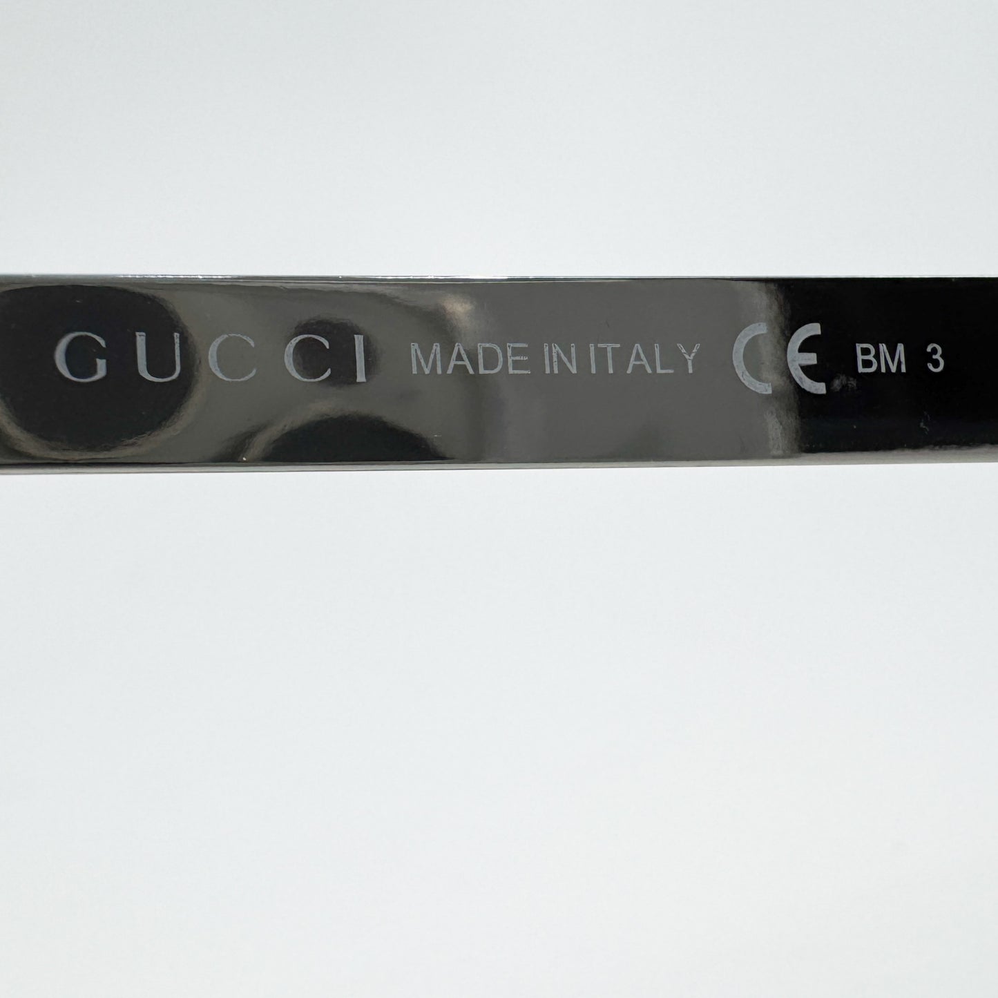 Gucci Black Round Unisex Sunglasses [GG1127S]