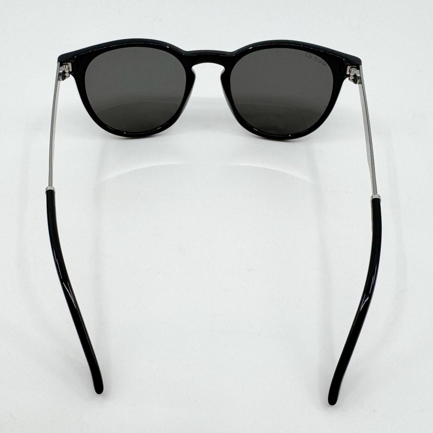 Gucci Black Round Unisex Sunglasses [GG1127S]