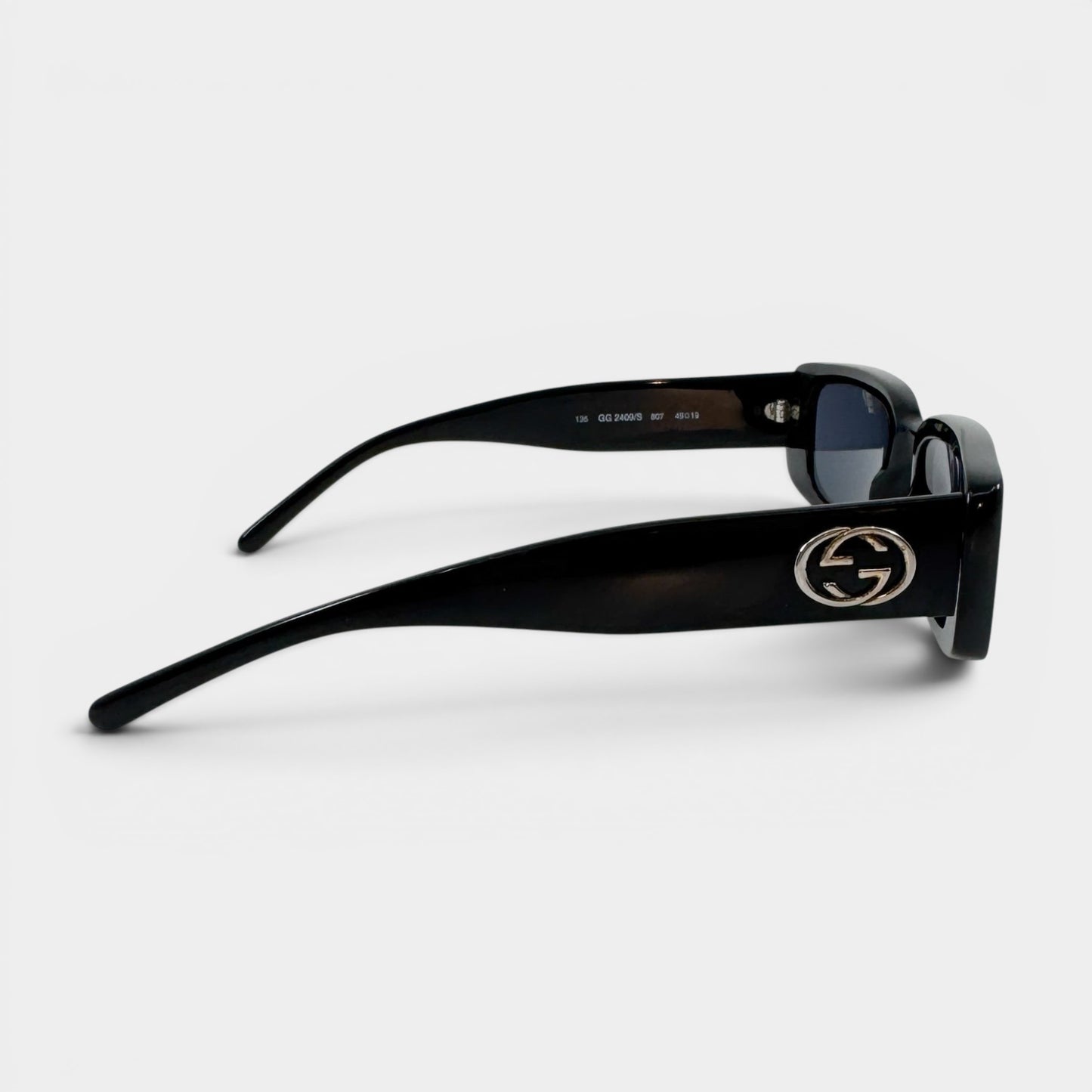 Gucci Vintage Black Rectangle Sunglasses [GG 2409/S]
