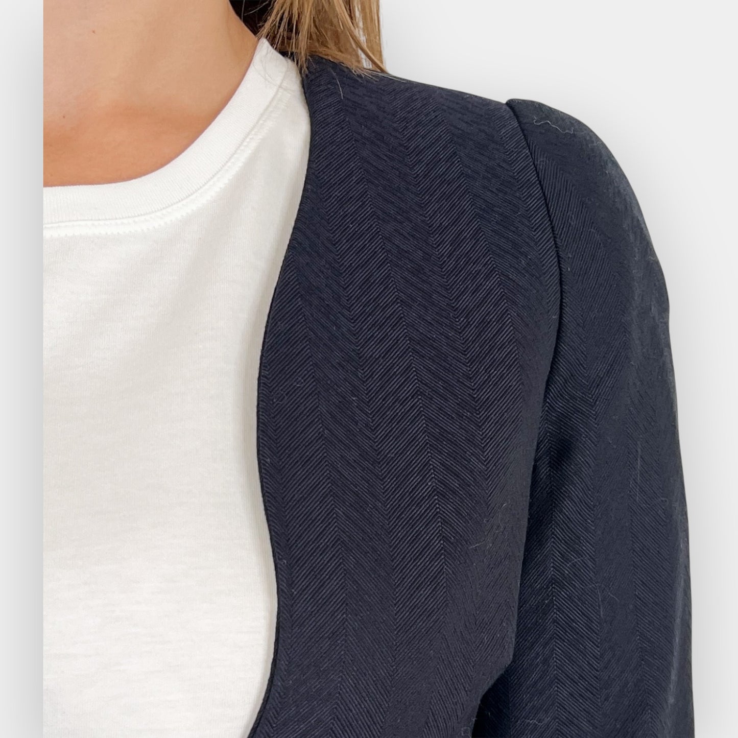 Giorgio Armani Navy Blue Herringbone Tailored Jacket IT40 ~ AU8