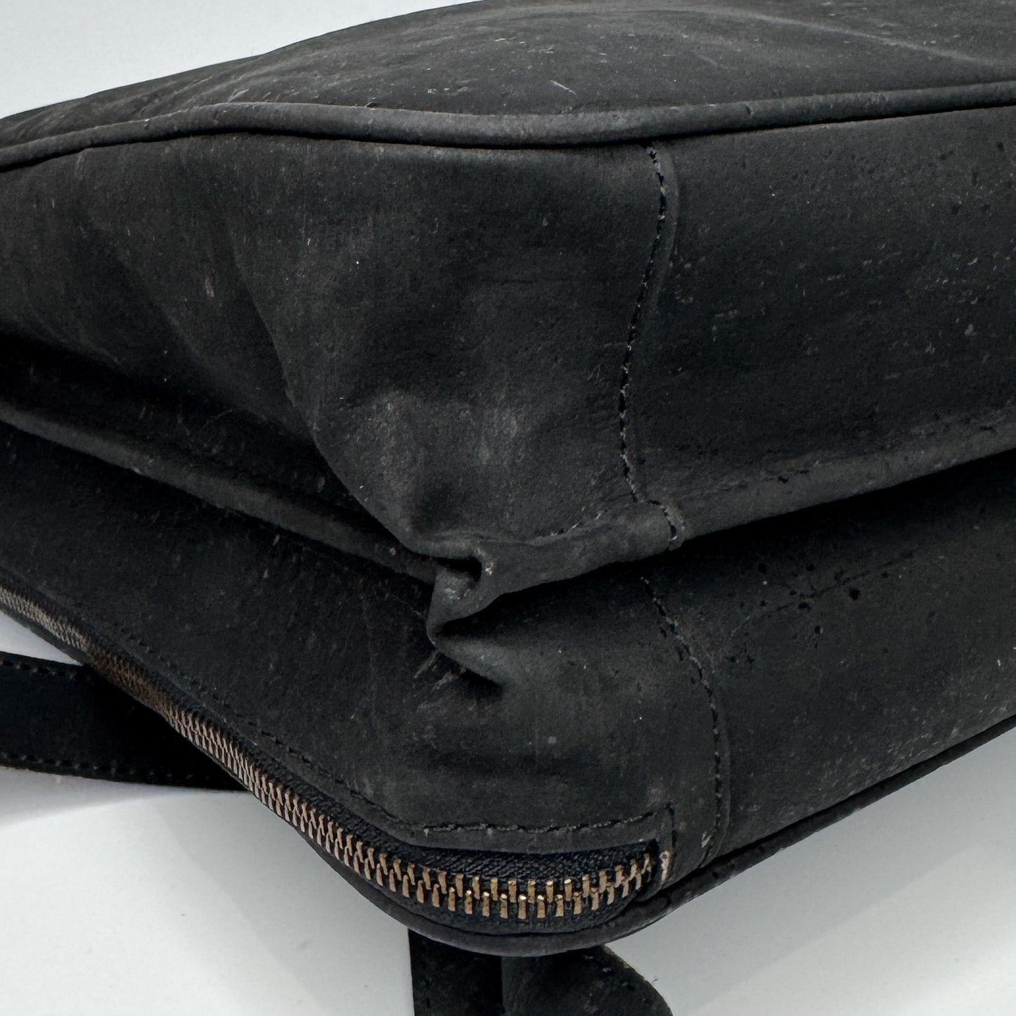 Laflore Paris Black Bobobark 3 in 1 Cork Laptop Bag