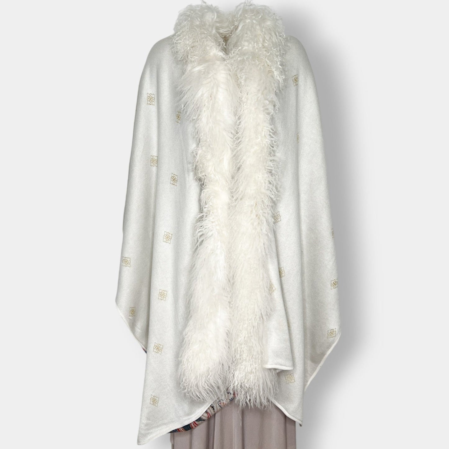 Camilla 'Lady Labyrinth' Oversized Fur Trim Poncho Jacket One Size [NEW]