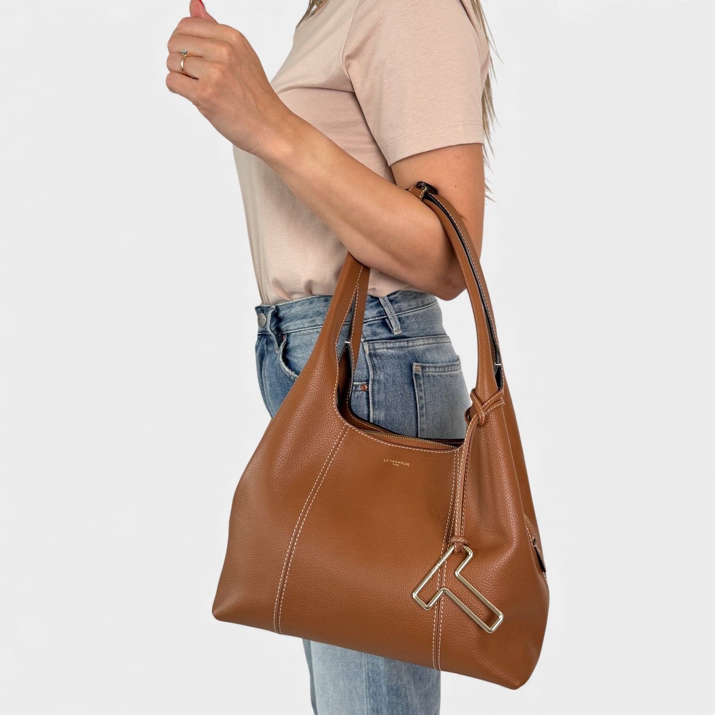 Le Tanneur Juliette Tan Brown Leather Shoulder Bag