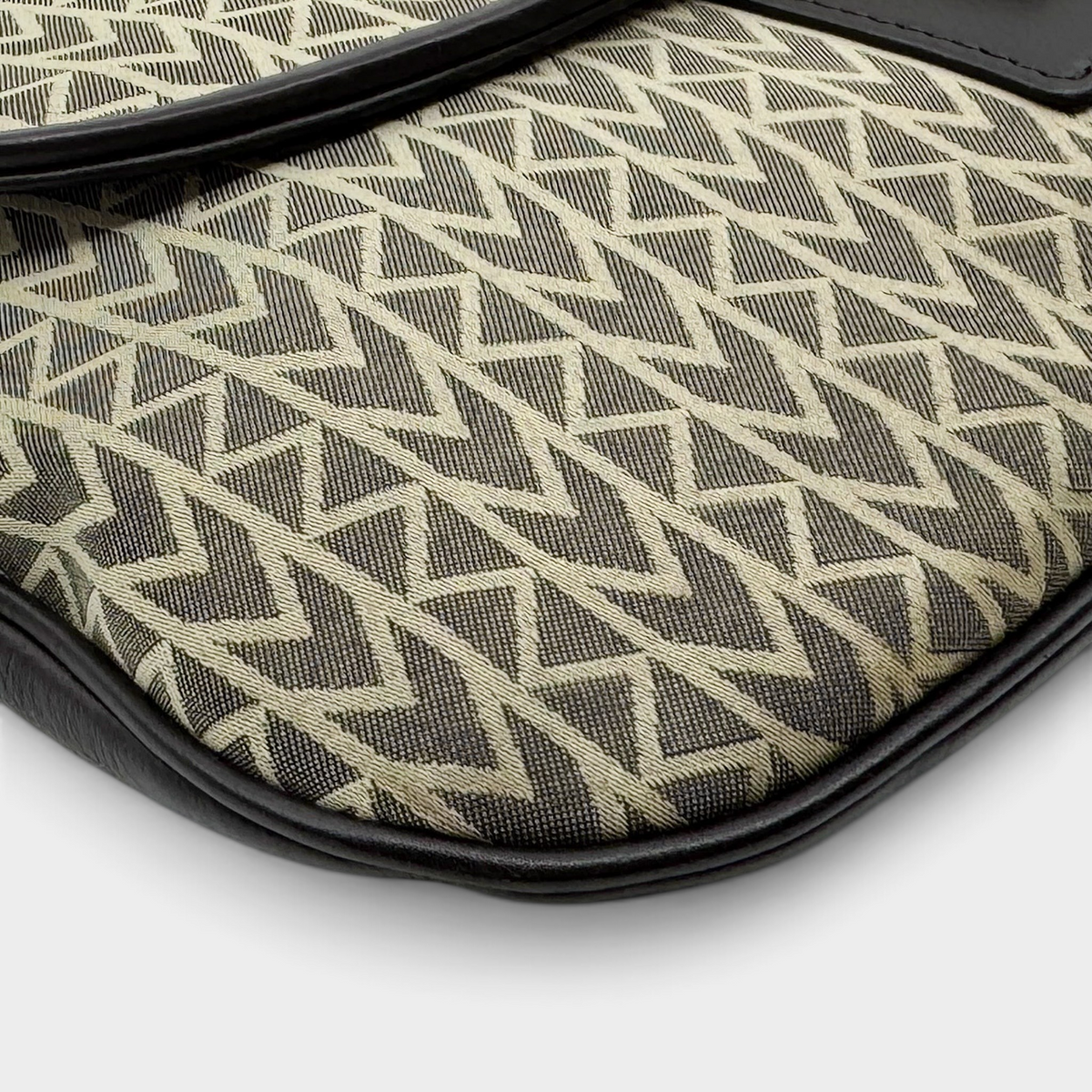 Studio61 Preloved Boutique Sydney vintage Michael Kors monogram jacquard shoulder bag with dark brown leather trim