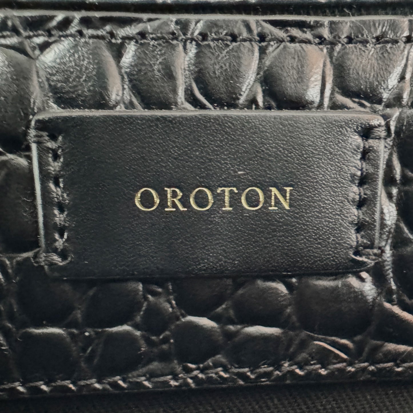 Oroton Black Leather Limited Edition Scenic Circle Bag [No.67/80]
