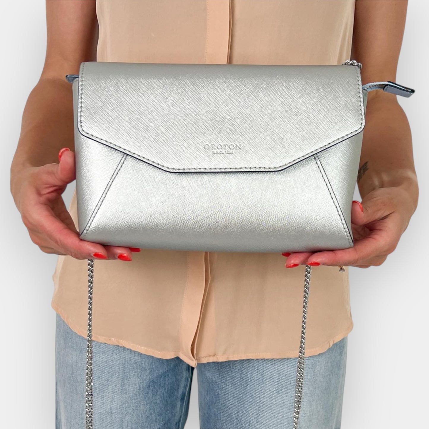 Oroton Silver Saffiano Leather Medium 'Estate' Envelope Clutch Crossbody Bag