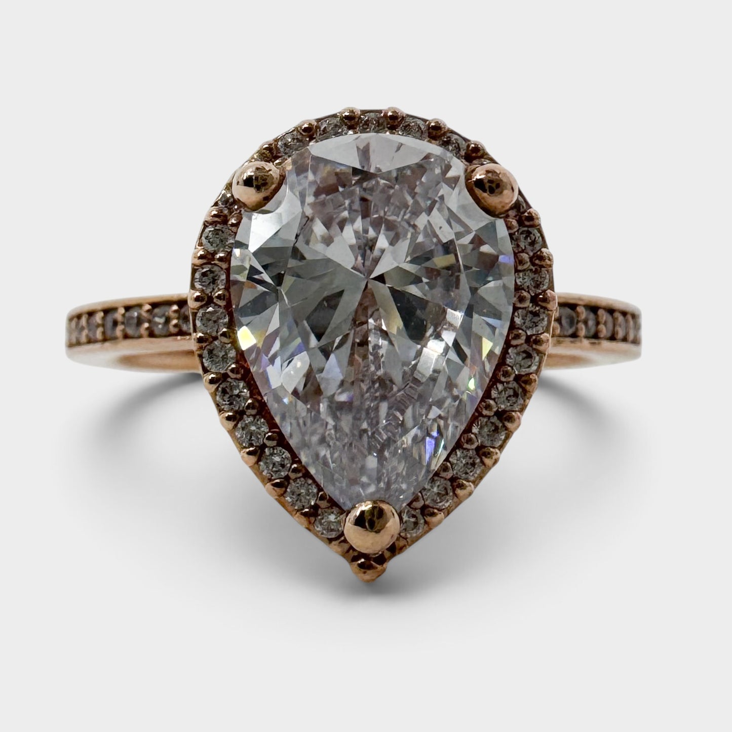 Pandora Sparkling Teardrop Gold Plated Halo Ring [Size 17.8 ~ 7.5 ~ O - P ~ 56]